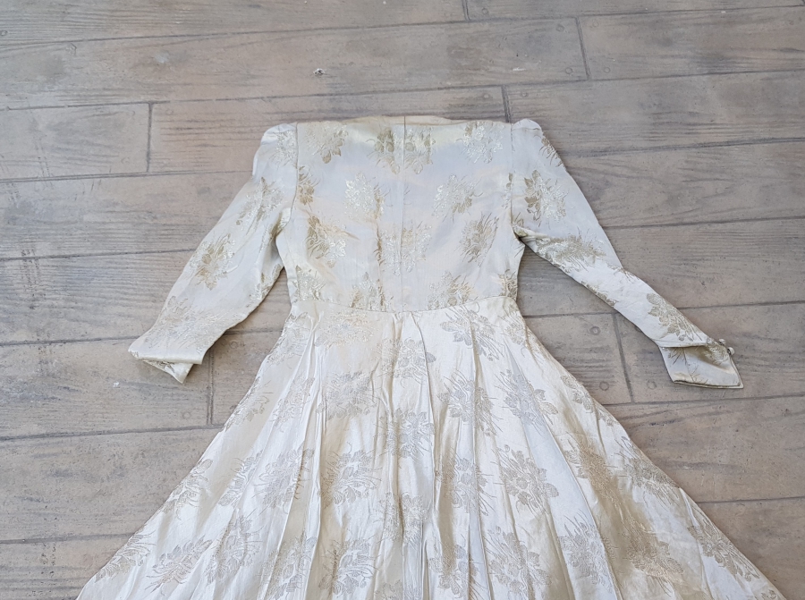 OSMANLI DÖNEMİ İPEK GELİNLİK