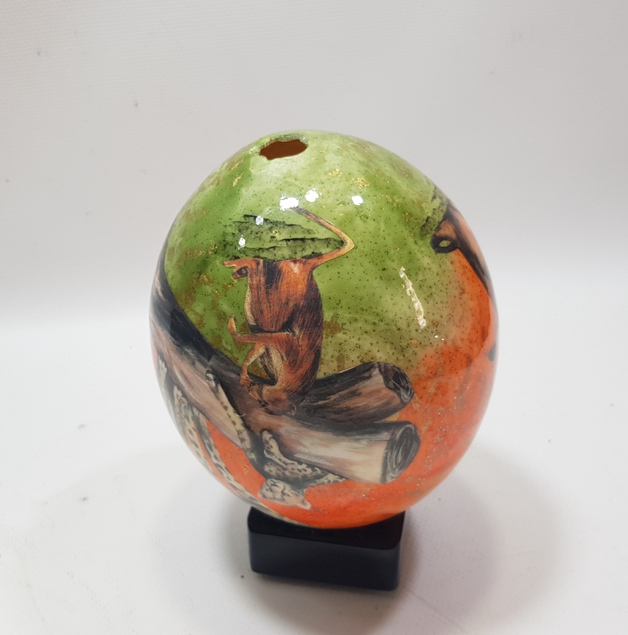 EL BOYAMA DEVE KUŞU YUMURTASI