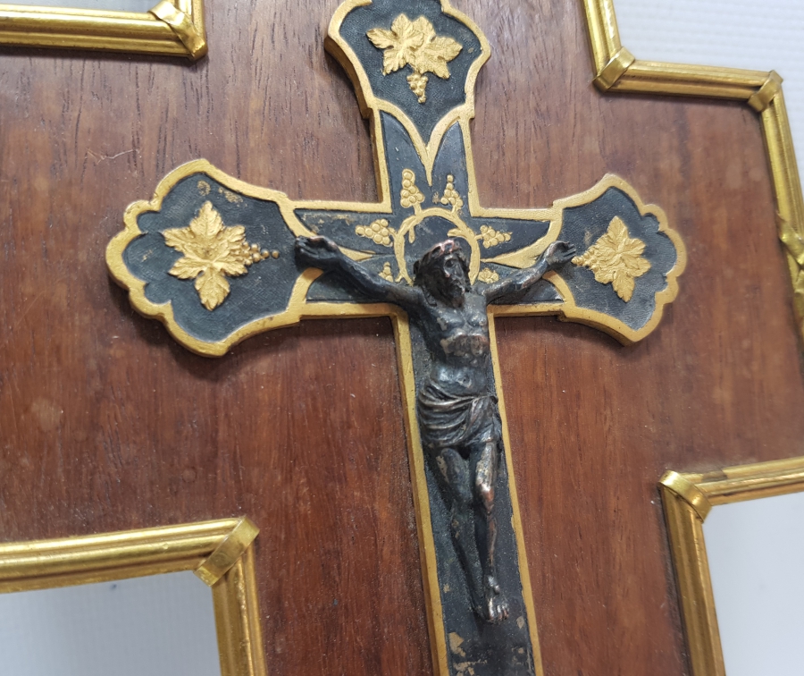 OSMANLI DÖNEMİ RUM İŞİ ÇARMIHA GERİLMİŞ HAZRETİ İSA HAÇ