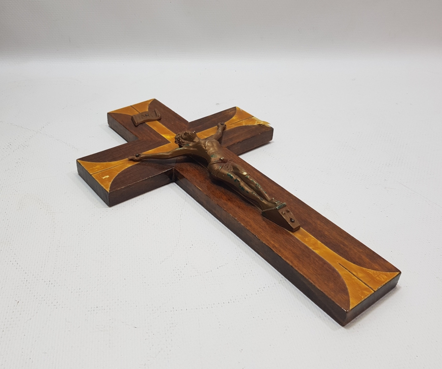 ANTİKA HIRİSTİYAN İŞİ ÇARMIHA GERİLMİŞ HAZRETİ İSA HAYKELİ