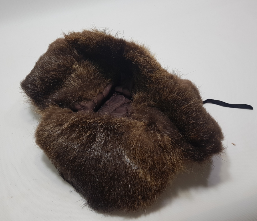 TİLKİ POSTUNDAN YAPILMIŞ ANTİKA ŞAPKA