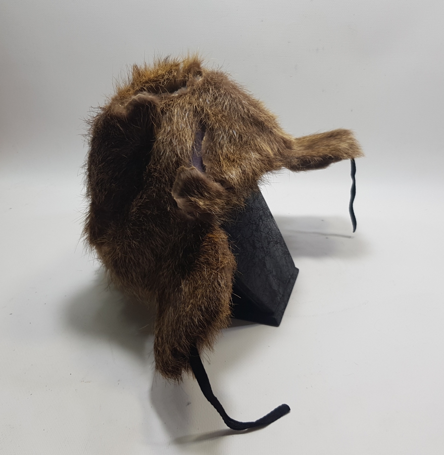 TİLKİ POSTUNDAN YAPILMIŞ ANTİKA ŞAPKA