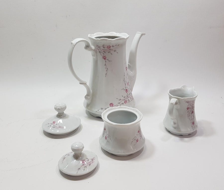 ANTİKA PORSELEN ÇAY TAKIMI