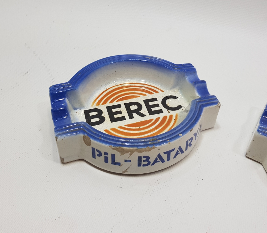 ANTİKA BİR ÇİFT BEREC MARKA PROMOSYON KÜL TABLASI