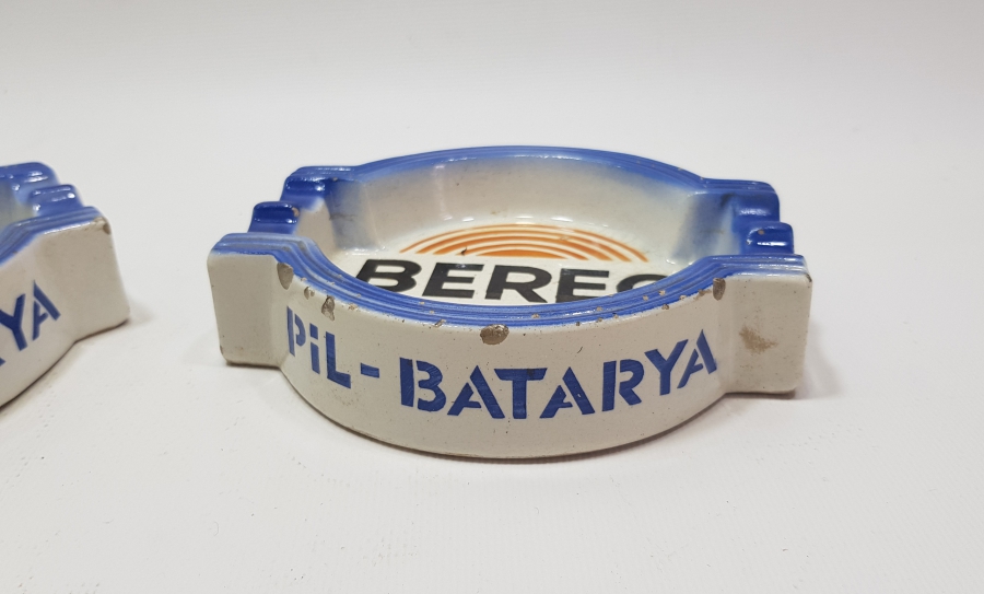 ANTİKA BİR ÇİFT BEREC MARKA PROMOSYON KÜL TABLASI