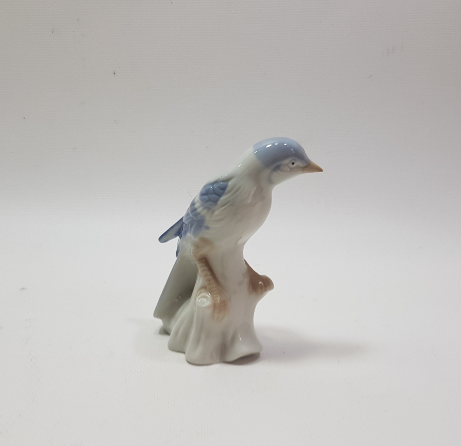 ANTİKA PORSELEN KUŞ BİBLOSU