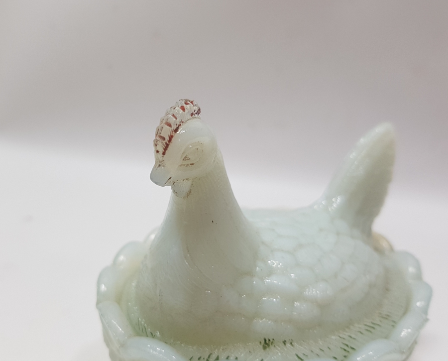 YUMURTLAYAN TAVUK TEMALI MİNİ OPAL ŞEKERLİK