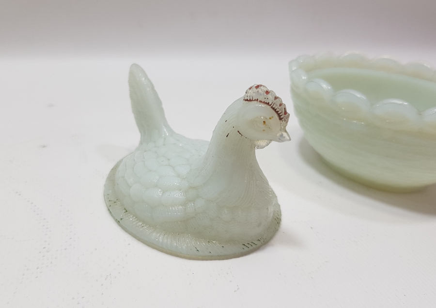 YUMURTLAYAN TAVUK TEMALI MİNİ OPAL ŞEKERLİK