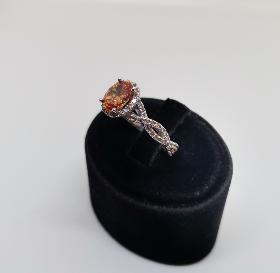 TOPAZ VE PIRLANTA TAŞLI SONSUZLUK MODELİ YÜZÜK