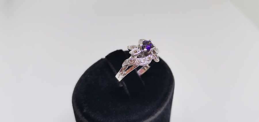 AMETİST VE PIRLANTA TAŞLI DALLI MODELLİ YÜZÜK