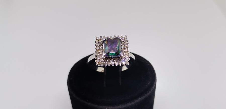 KÖK AMETİST VE PIRLANTA TAŞLI YÜZÜK