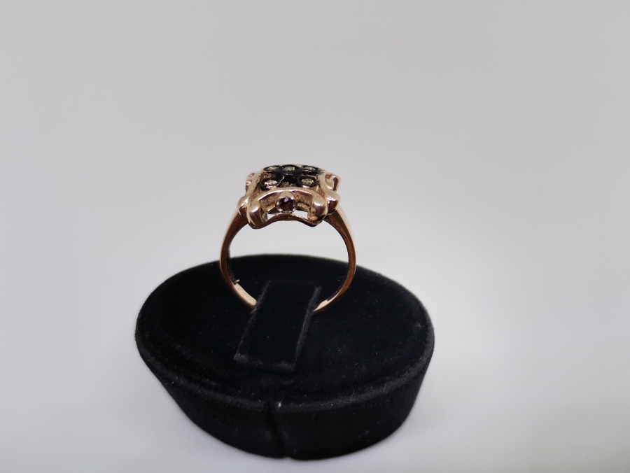 BEŞTAŞLI BÜYÜK BOY PIRLANTA YÜZÜK