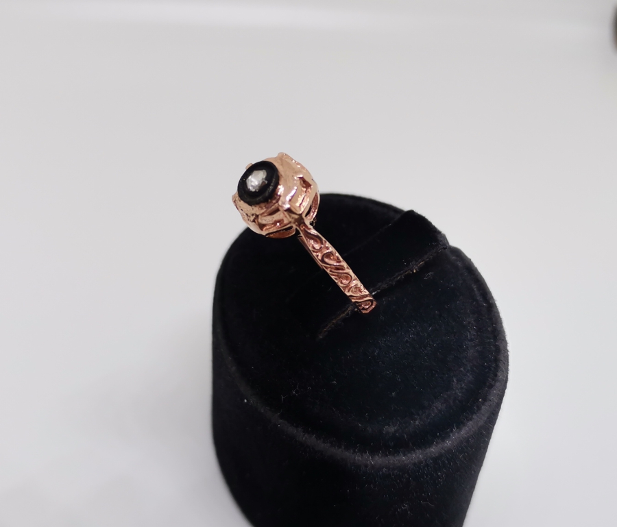 KABARTMA İŞÇİLİKLİ TEŞTAŞ MODEL ELMAS YÜZÜK