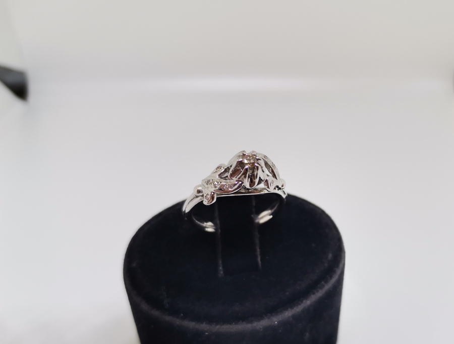 GUBUR MODEL PIRLANTA YÜZÜK