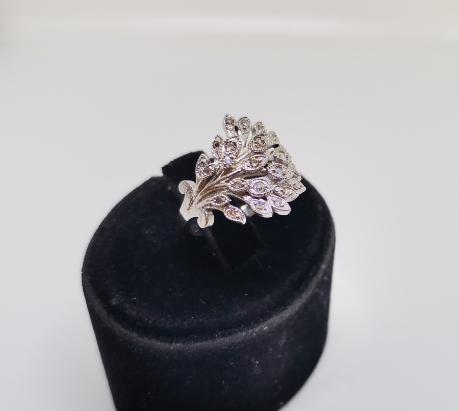 ÇALI MODELİ PIRLANTA TAŞLI YÜZÜK