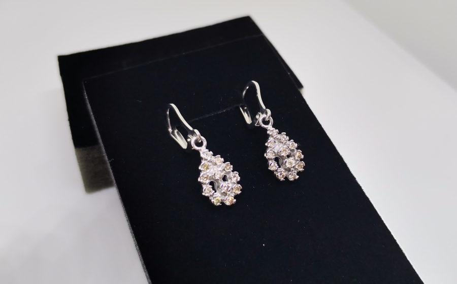 DAMLA MODEL PIRLANTA KÜPE