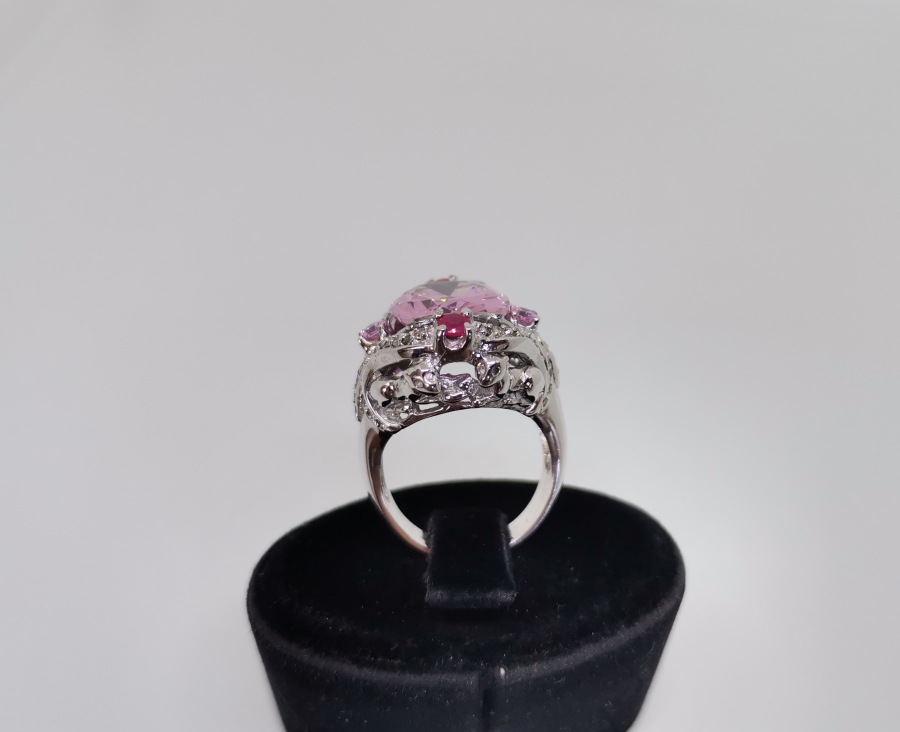 PIRLANTA VE PEMBE KUVARZ TAŞLI BÜYÜK BOY YÜZÜK