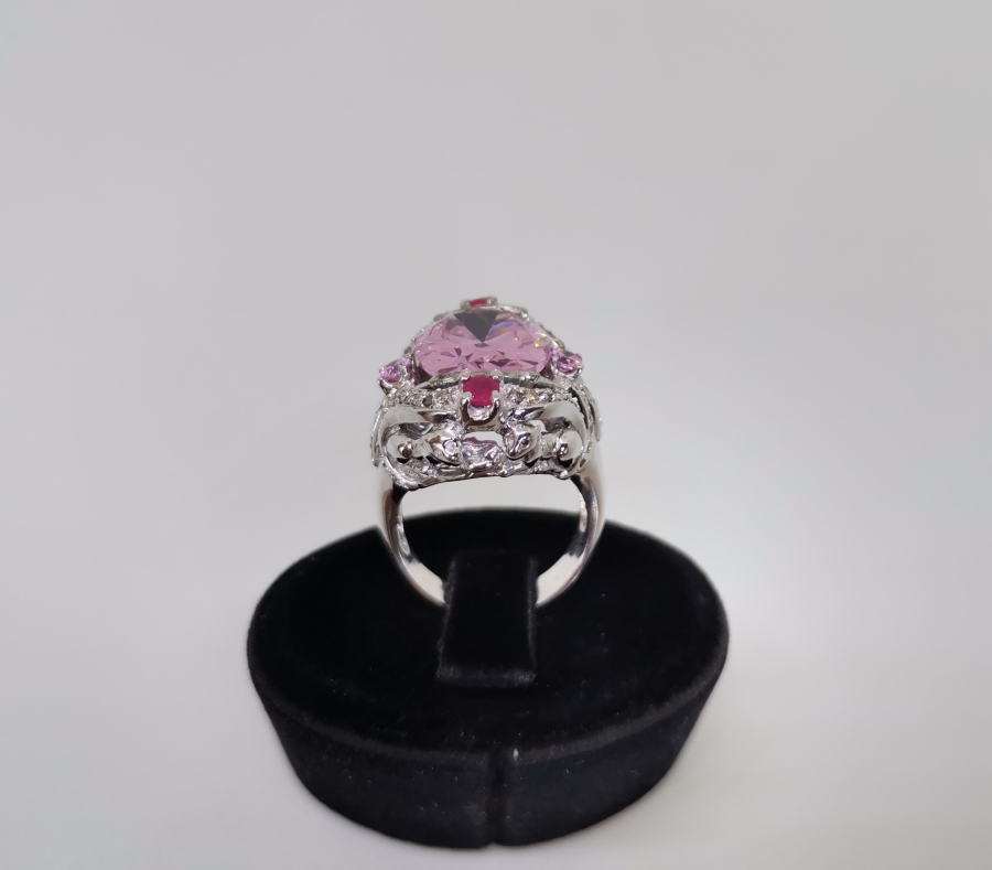 PIRLANTA VE PEMBE KUVARZ TAŞLI BÜYÜK BOY YÜZÜK