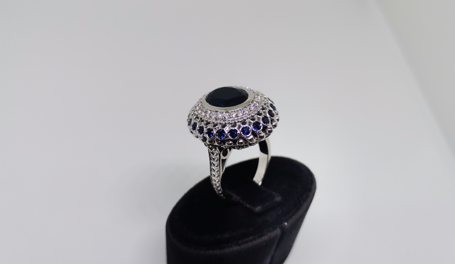 SAFİR VE PIRLANTA TAŞLI DEV BOY YÜZÜK