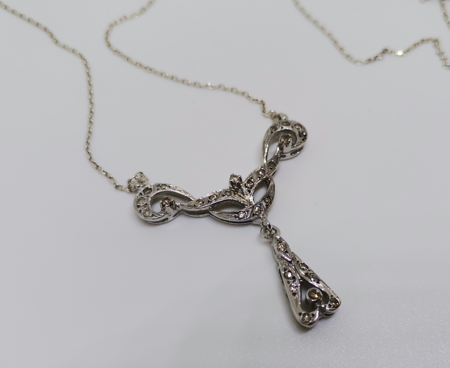 PIRLANTA TAŞLI GERDANLIK