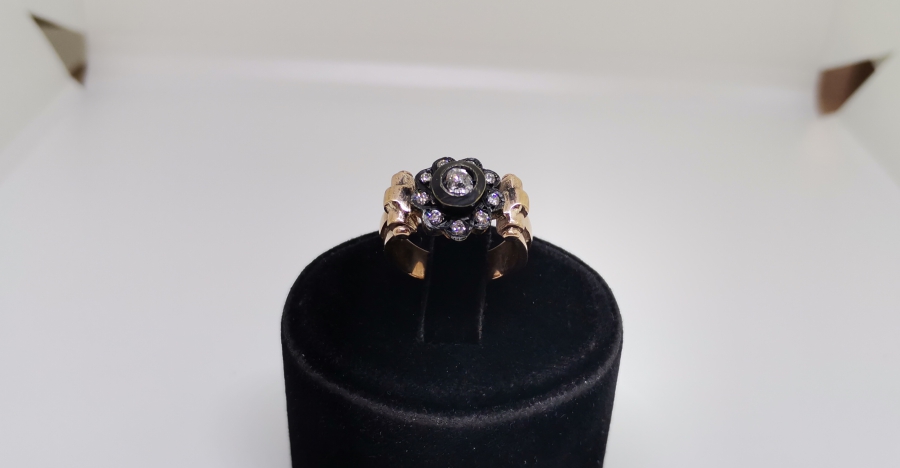 GÜL MODEL ELMAS YÜZÜK