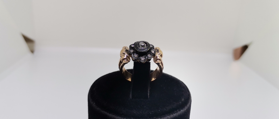 GÜL MODEL ELMAS YÜZÜK