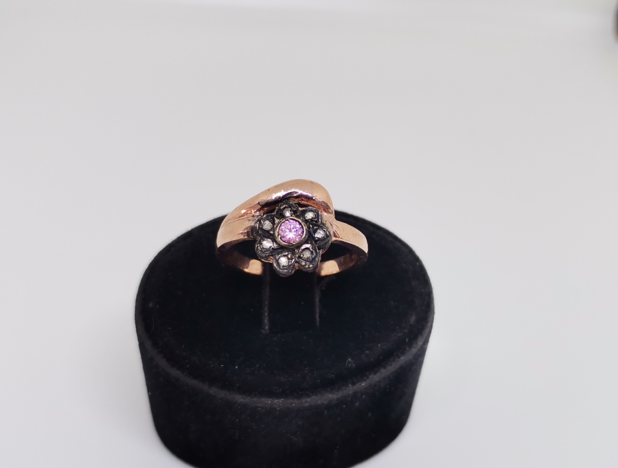 DALLI GÜL MODEL ELMAS YÜZÜK