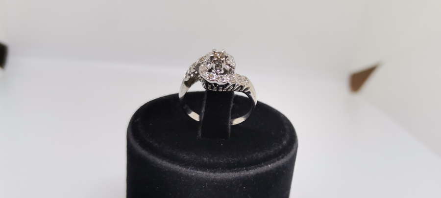 PIRLNAT TAŞLI YARIM SONSUZLUK MODELİ YÜZÜK