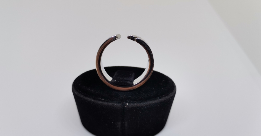 AÇIK ALYANS MODEL PIRLANTA TAŞLI YÜZÜK