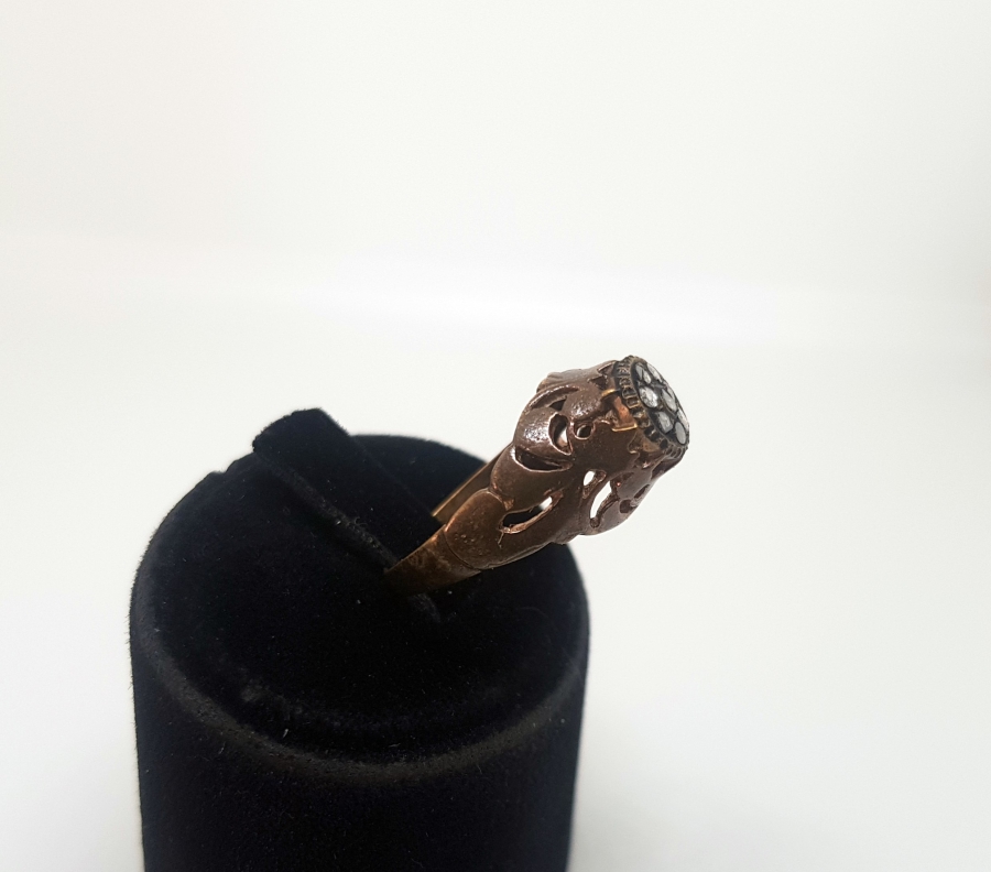 DİVANHANE MODELİ ELMAS TAŞLI YÜZÜK