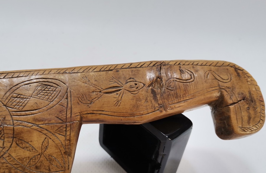 1809 TARİHLİ ÜZERİ MAYMUN FİGÜRLÜ EL OYMA İŞÇİLİKLİ OSMANLI DÖNEMİ ÇOK NADİR BURSA İŞİ İPEK KİRKİTİ