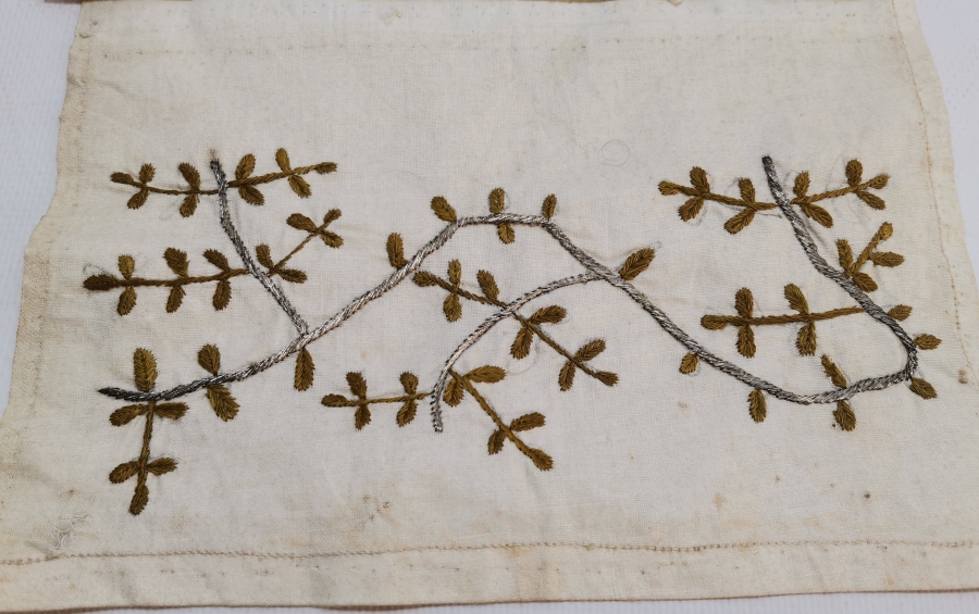 OSMANLI DÖNEMİ GÜMÜŞ SIRMA İŞÇİLİKLİ GELİN UÇKURU