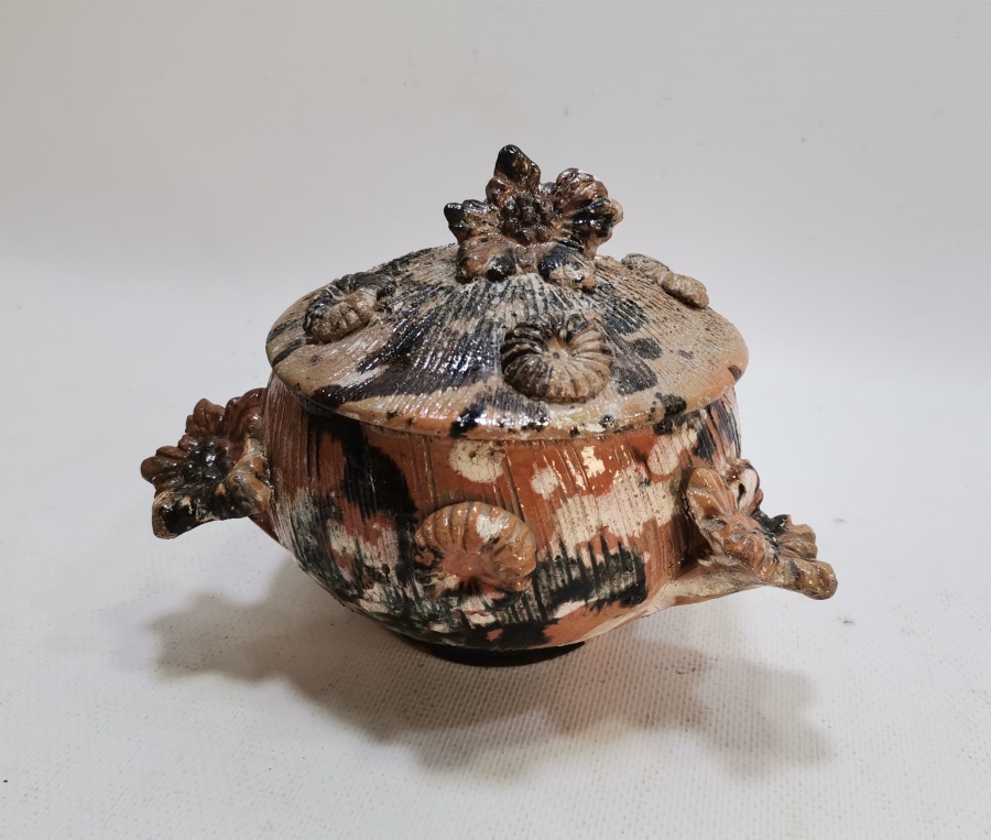 OSMANLI DÖNEMİ NADİR FORMDA KAPAKLI ŞEKERLİK