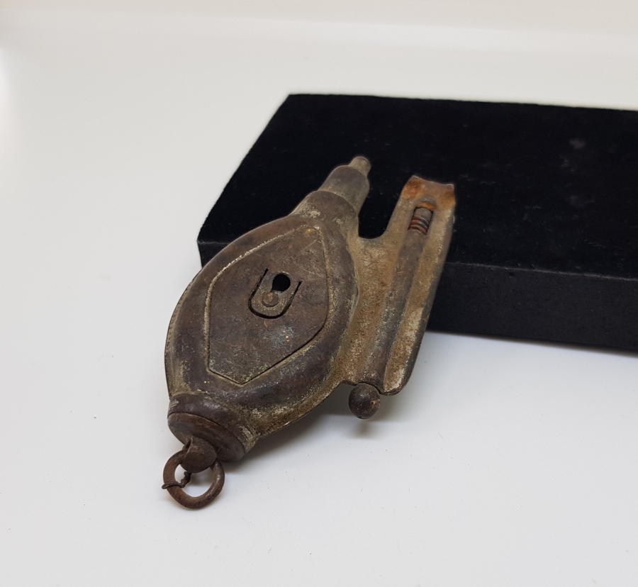 ÜZERİ RÜSUM PULLU OSMANLI DÖNEMİ İBRİK ÇAKMAK