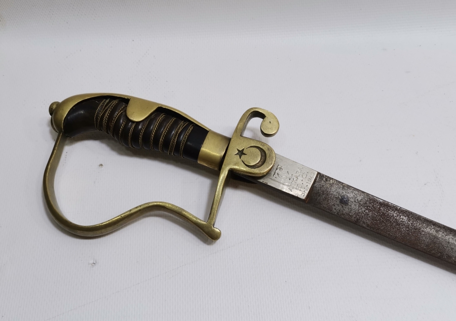 1940 YILI BOYNUZ SAPLI SUBAY KILICI