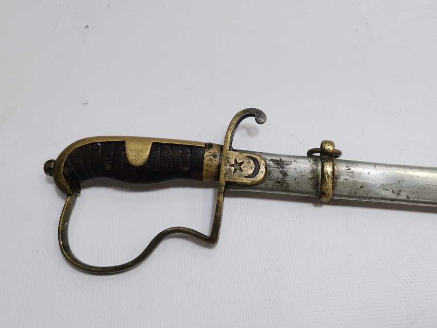 OSMANLI DÖNEMİ SÜVARİ ALAYI AMBLEMLİ SOLİNGEN YAPIMI GRAVÜRLÜ SÜVARİ SUBAYI KILICI