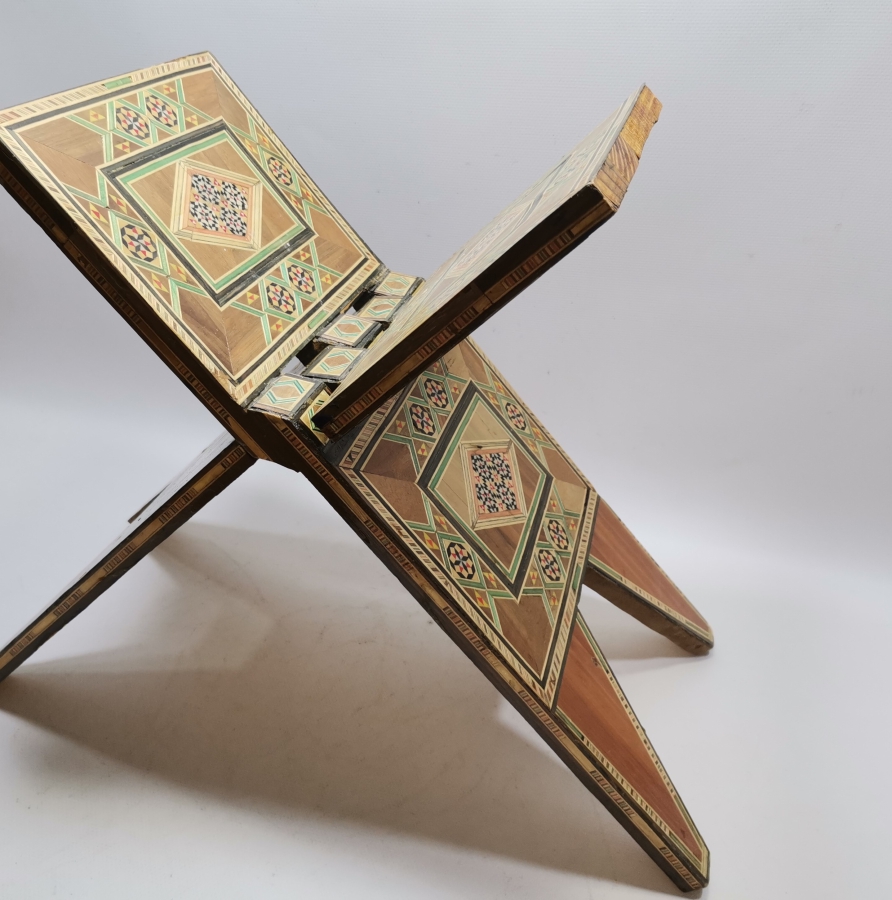 MARKUTERİ İŞÇİLİKLİ BÜYÜK BOY ANTİKA RAHLE