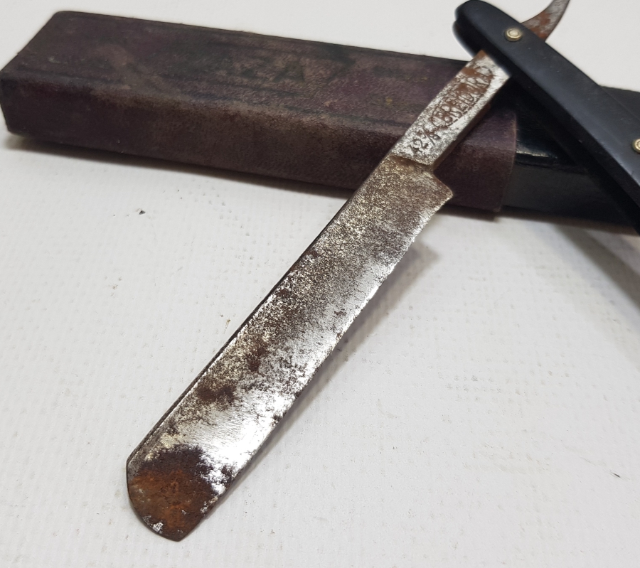 ORİJİNAL KUTUSUNDA ANTİKA USTURA