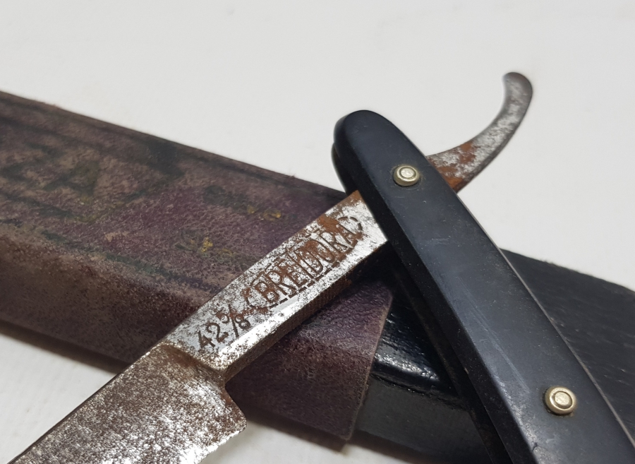 ORİJİNAL KUTUSUNDA ANTİKA USTURA