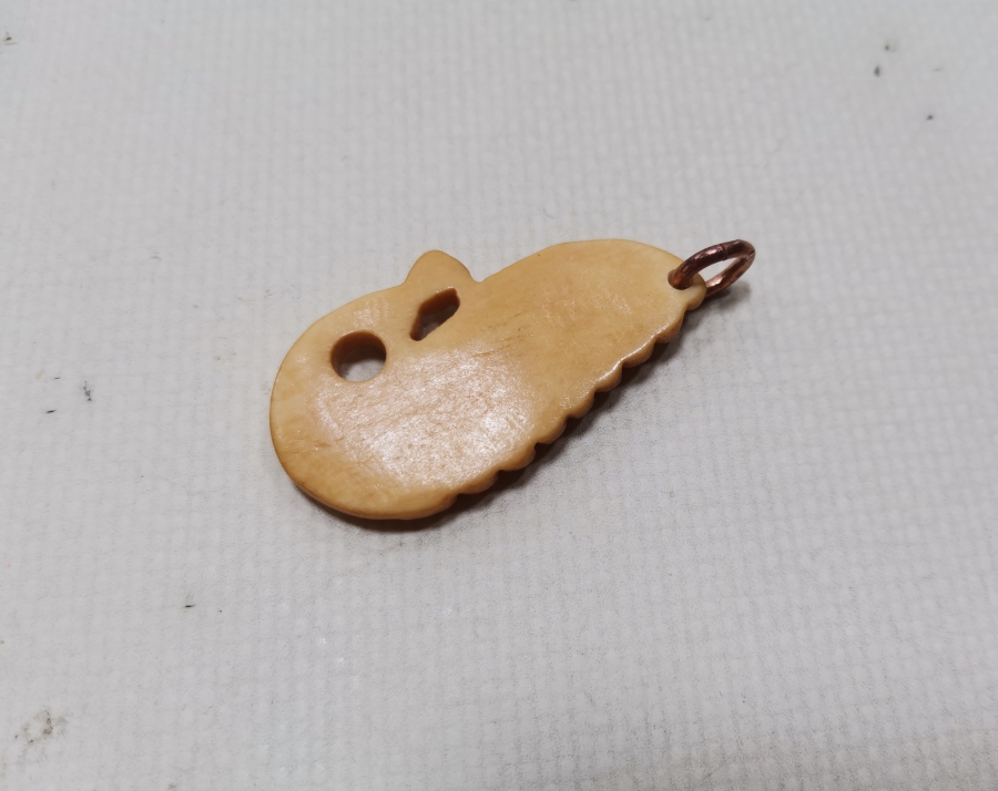 TAVUSKUŞU FORMUNDA YAPILMIŞ OSMANLI DÖNEMİ YEZİDİ KOLYE UCU