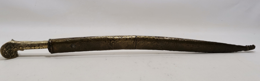 ORİJİNAL KININDA GÜMÜŞ ÇAKMA İŞÇİLİKLİ VE SAPINDA OSMANLI DEVLET ARMASI BULUNAN ÇOK NADİR YENİÇERİ AĞA KILICI