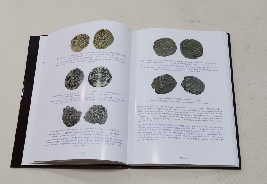 BAZI SAHTE PARALAR İSİMLİ KUŞE KAĞIDA BASILMIŞ PRESTİJ KİTAP