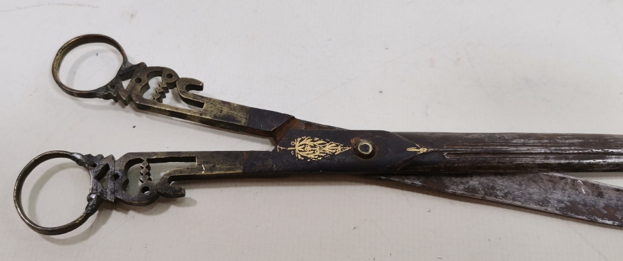 OSMANLI DÖNEMİ SAPLARI YAZILI VE ALTIN ÇAKMALI ÇOK NADİR HATTAT MAKASI