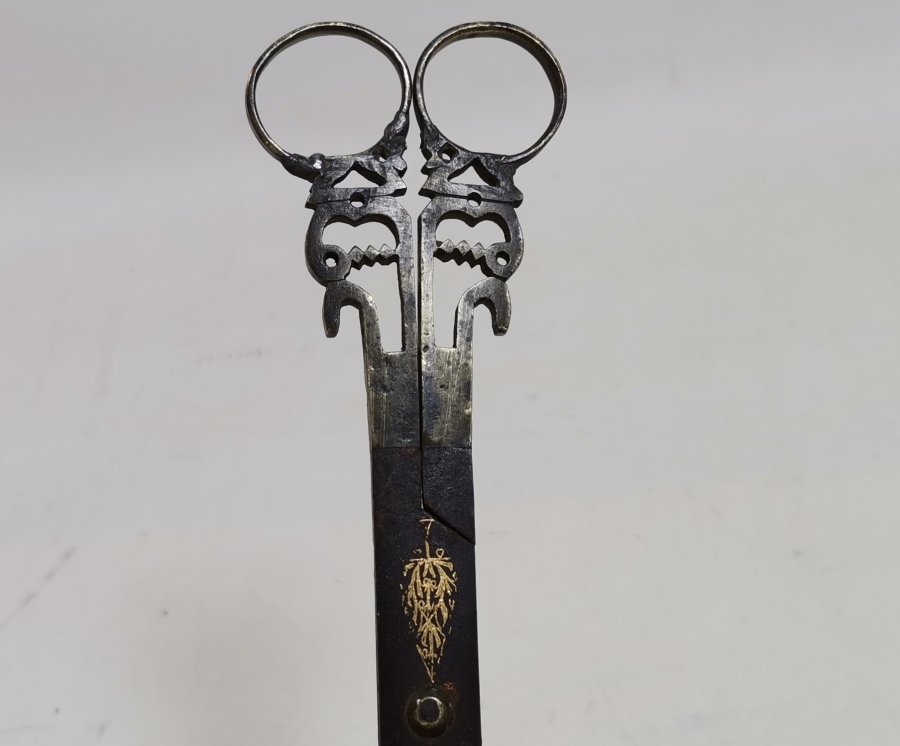 OSMANLI DÖNEMİ SAPLARI YAZILI VE ALTIN ÇAKMALI ÇOK NADİR HATTAT MAKASI