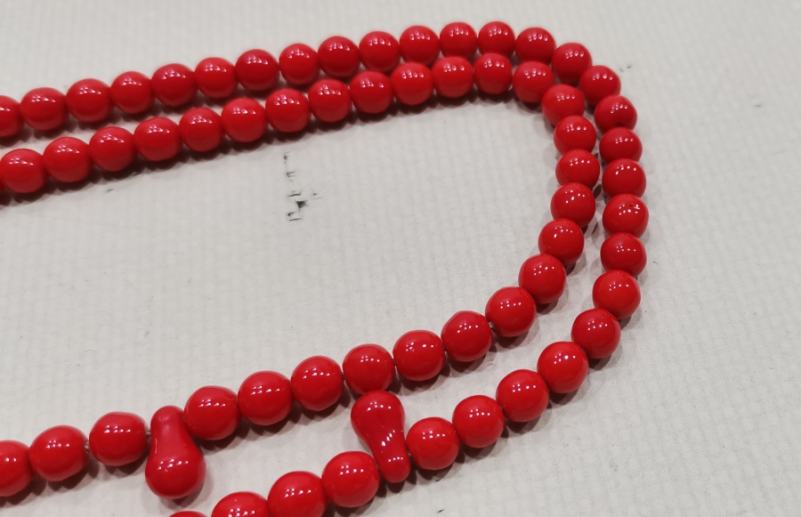 NADİR RENKTE OSMANLI DÖNEMİ MERCAN MODEL BEYKOZ TESPİH