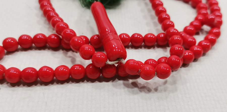 NADİR RENKTE OSMANLI DÖNEMİ MERCAN MODEL BEYKOZ TESPİH