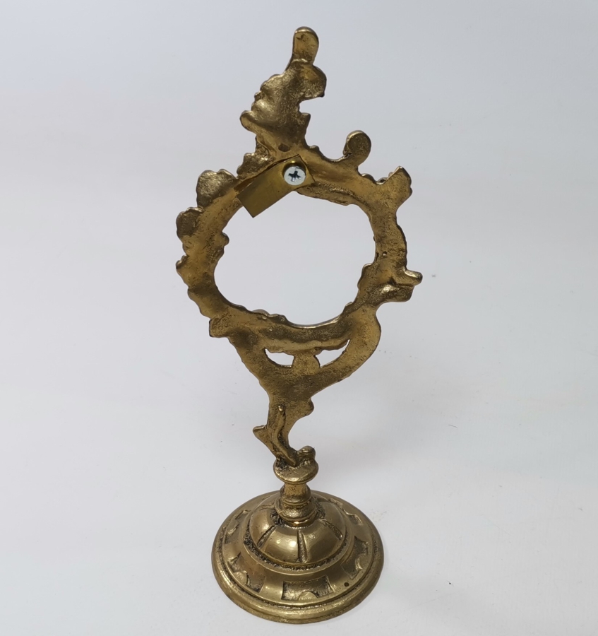 KABARTMA İŞÇİLİKLİ ANTİKA CEP SAATİ STANDI