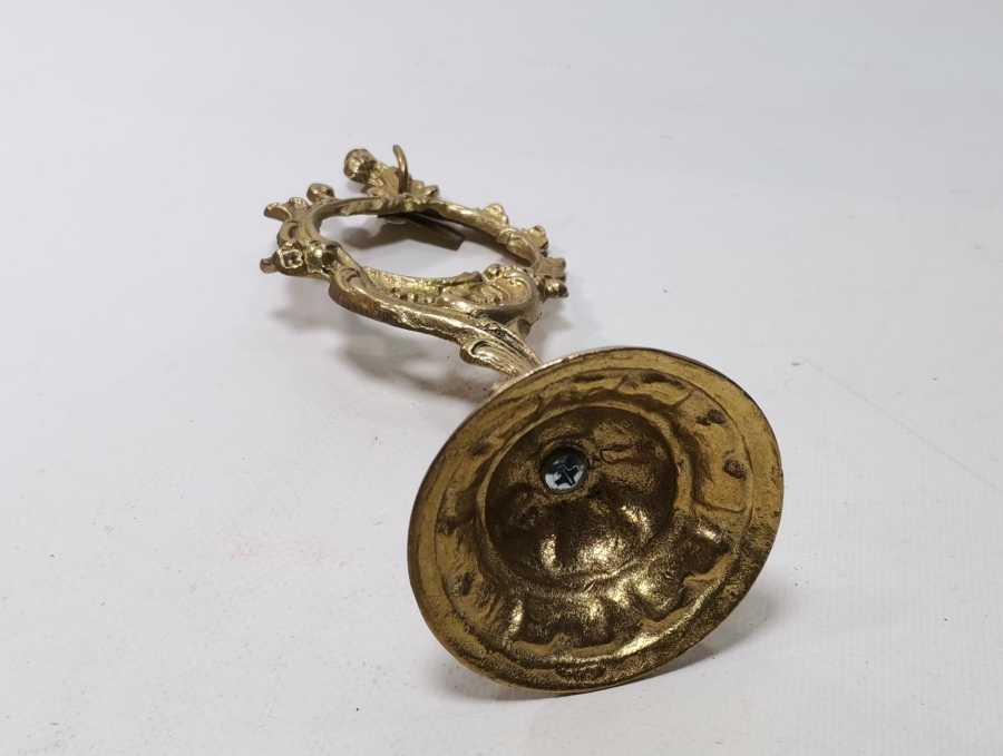 KABARTMA İŞÇİLİKLİ ANTİKA CEP SAATİ STANDI