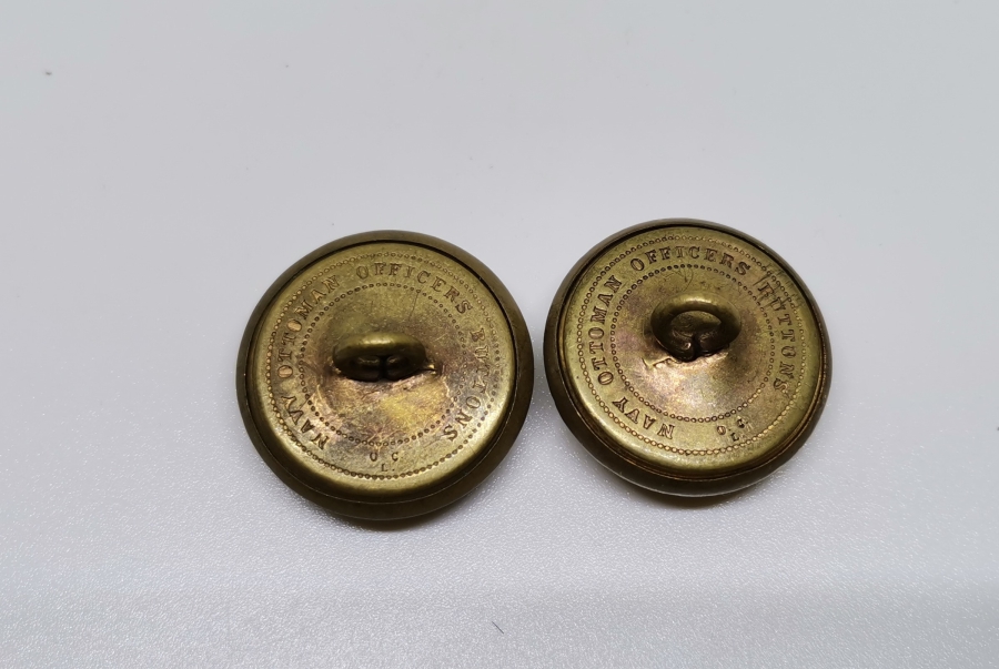 OSMANLI ORDUSU İÇİN YAPILMIŞ İKİ ADET DENİZCİ PAŞA DÜĞMESİ