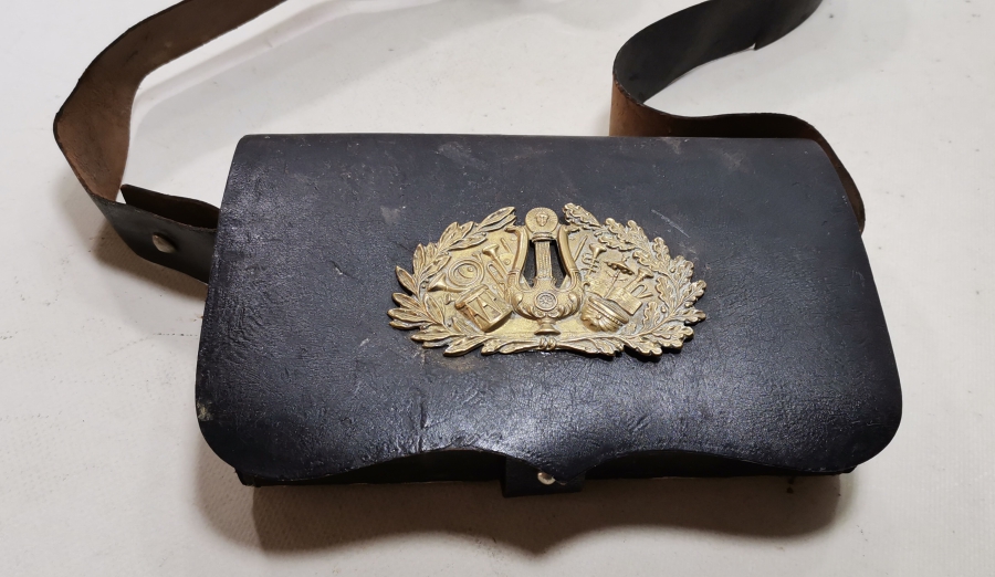 OSMANLI DÖNEMİ ÇOK NADİR MUSİKA-İ HUMAYUN ASKERLERİNE AİT DERİ ÇANTA